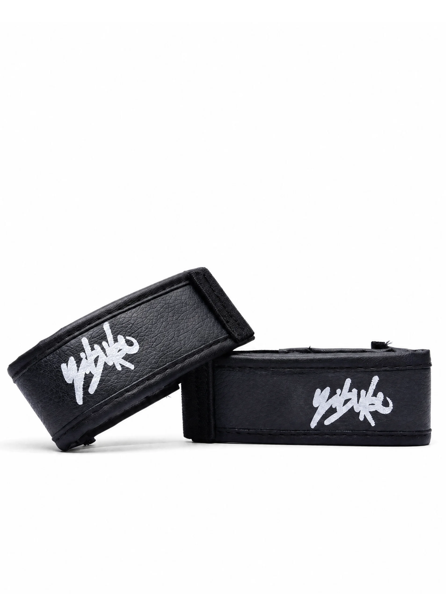 LACE CONVERTERS (BLACK)